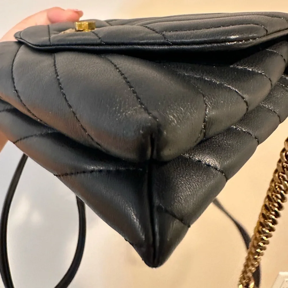 TORY BURCH Kira Chevron Quilted Leather Wallet on a Chain